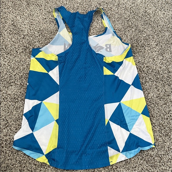 Rabbit Running Boston Geometric Blue and Yellow Tank Top - Picture 4 of 5
